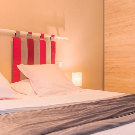 Espace Zen'Ing Gondecourt Bagian luar foto