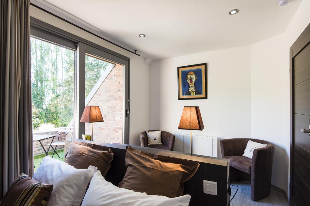 Espace Zen'Ing Gondecourt Bagian luar foto